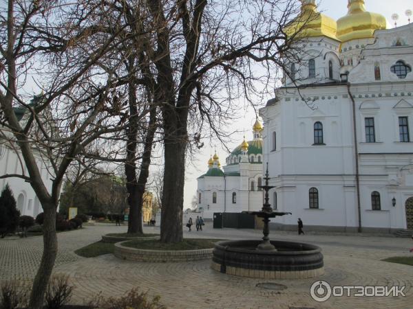 храм