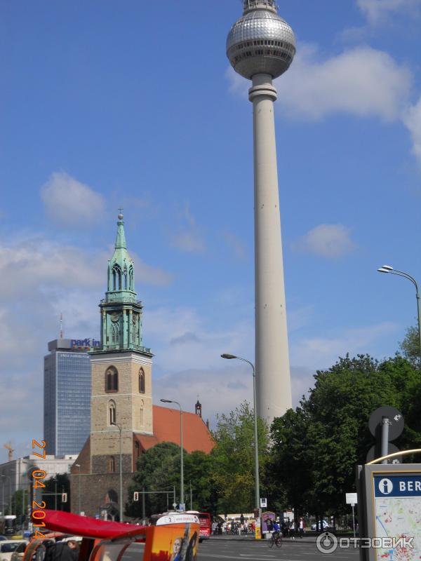 Берлинская телебашня (Германия, Берлин) фото