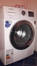 Стиральная машина Samsung WF602U2BKWQ фото