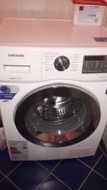 Стиральная машина Samsung WF602U2BKWQ фото