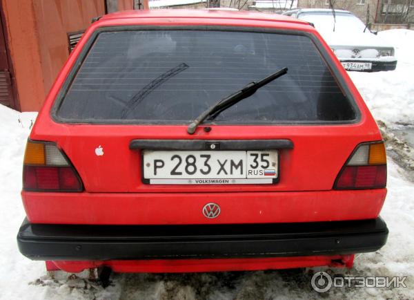 Автомобиль Volkswagen Golf 2 хэтчбек фото