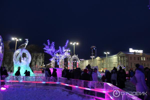 Ледовый городок (Россия, Екатеринбург) фото