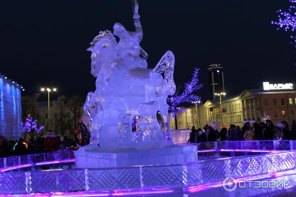 Ледовый городок (Россия, Екатеринбург) фото