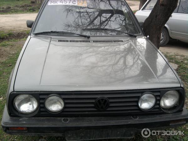 Автомобиль Volkswagen Golf 2 хэтчбек фото