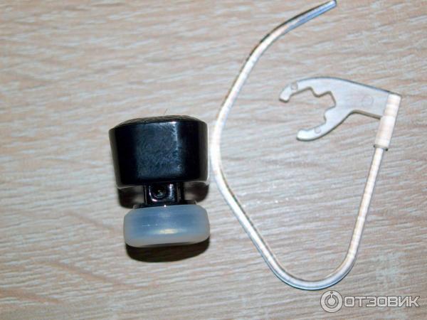 Bluetooth гарнитура Roman R6250 фото