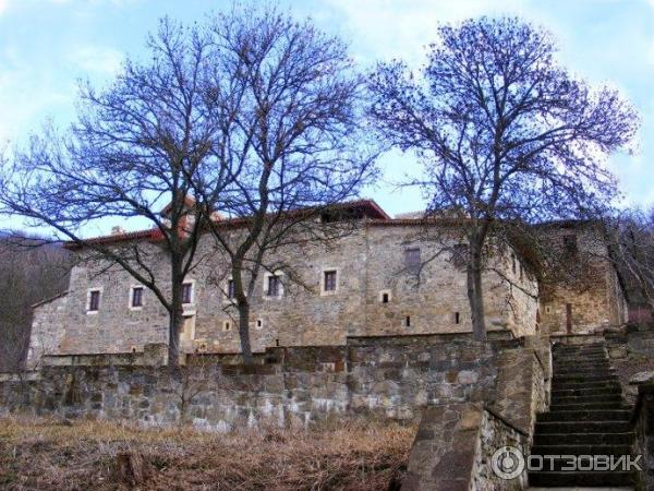 Экскурсия Старый Крым - Бахчисарайский дворец - Успенский монастырь - Чуфут-кале (Россия, Крым) фото