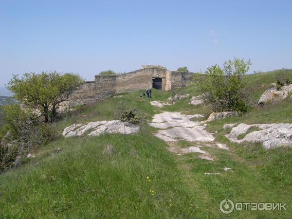 Экскурсия Старый Крым - Бахчисарайский дворец - Успенский монастырь - Чуфут-кале (Россия, Крым) фото