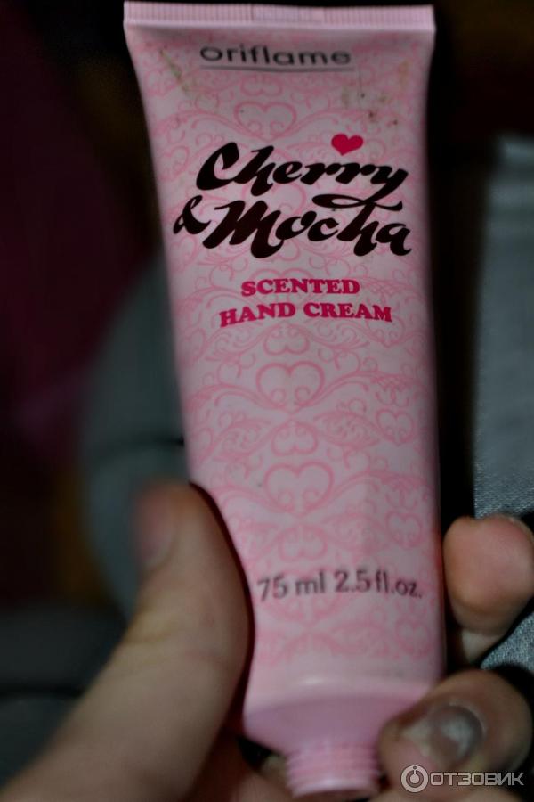 Крем для рук Oriflame Cherry & Mocha Scented Hand Cream фото