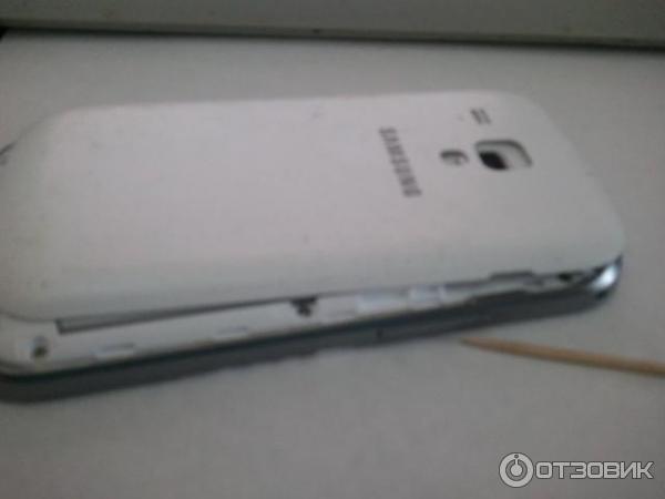 Смартфон Samsung Galaxy Duos GT-7562 фото