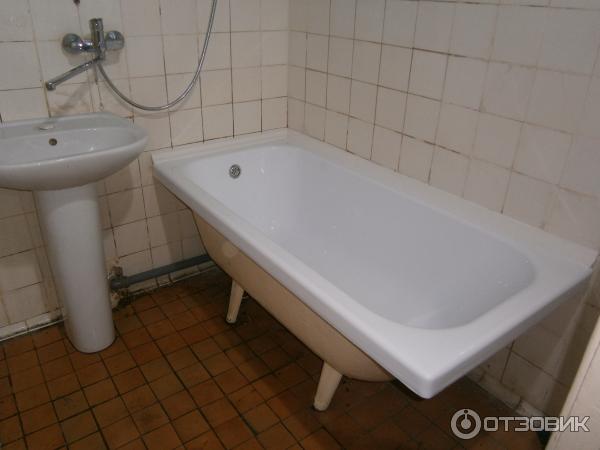 Акриловый вкладыш в ванну фото