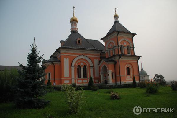 Введенский ставропигиальный мужской монастырь Оптина Пустынь (Россия, Козельск) фото