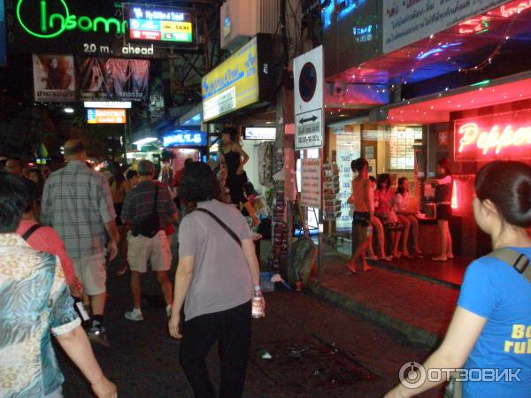 Улица Каосан Роад (Khaosan Road) (Тайланд, Бангкок) фото