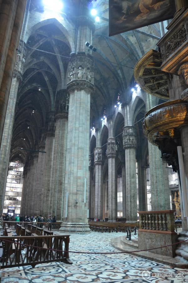 Кафедральный собор Duomo di Milano (Италия, Милан) фото