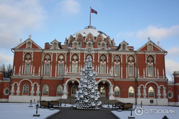 Петровский путевой дворец (Россия, Москва) фото