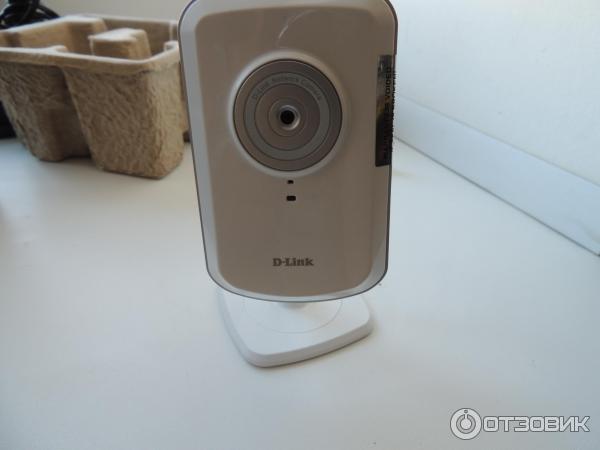 IP-камера D-Link DCS-930 фото