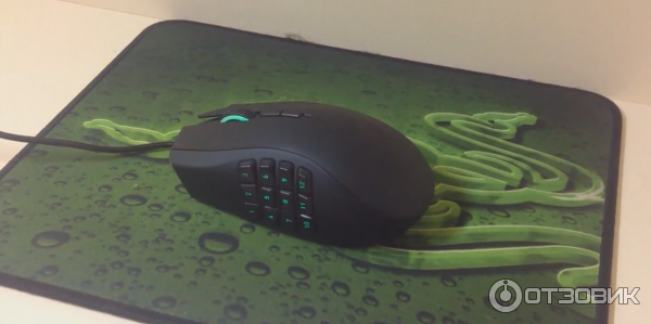 Razer Naga 2014 вид сверху