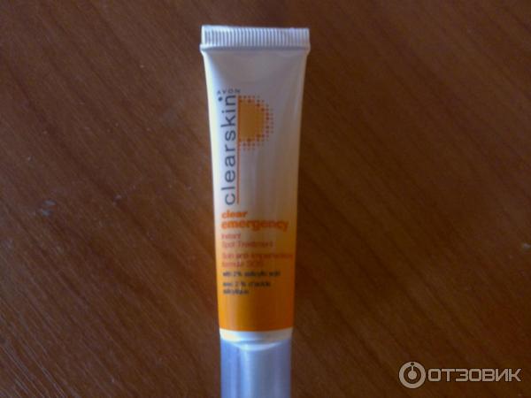 Точечное средство быстрого действия Avon Clearskin Clear Emergency фото