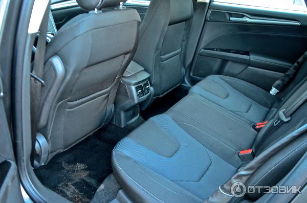 Ford Mondeo 5 2.5 6AT 149 лошадиных сил