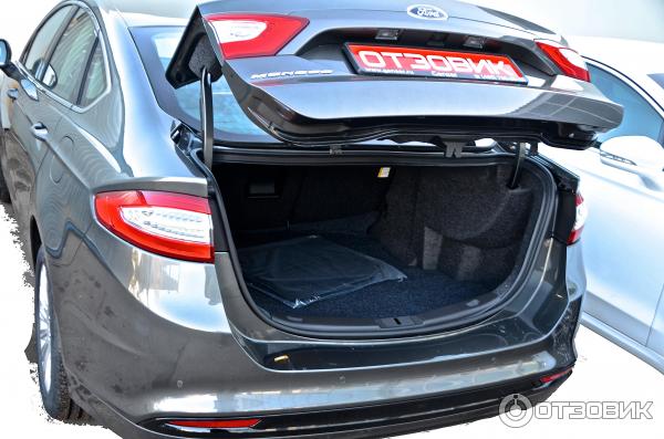 Ford Mondeo 5 2.5 6AT 149 лошадиных сил