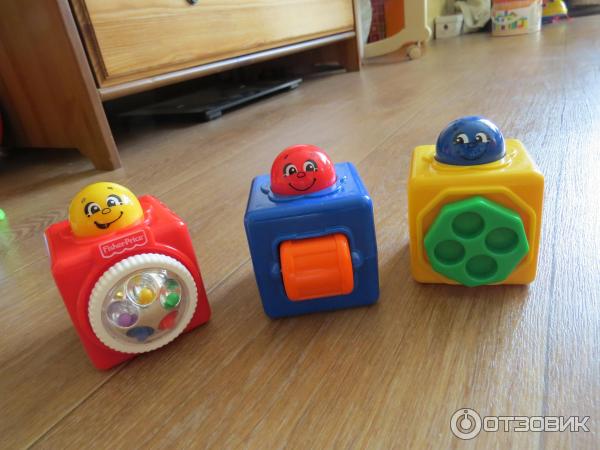 Кубики с сюрпризами Fisher-Price фото