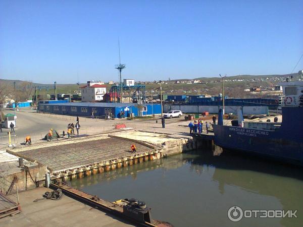 Паромная переправа через Керченский пролив (Россия) фото