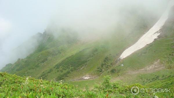 Канатная дорога на хребет гор Аигба (Россия, Красная поляна) фото