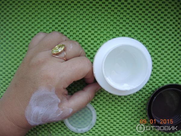 Крем с улиткой Snail Cream от Hemani