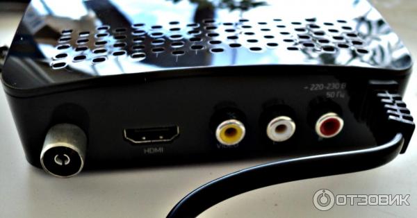 Цифровой телевизионный ресивер BBK SMP129HDT2 фото