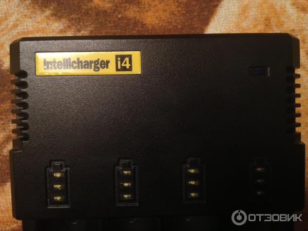 отверстия охлаждения на корпусе Nitecore i4