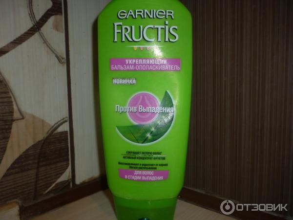 Укрепляющий бальзам-ополаскиватель Garnier Fructis Против выпадения фото