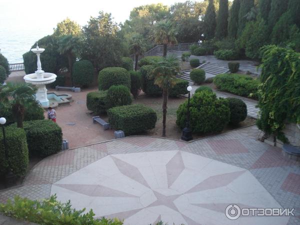 Санаторий Украина на курорте Гаспра (Россия, Крым) фото