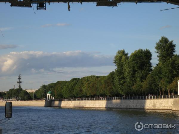 Прогулка на катере по Москве-реке (Россия, Москва) фото