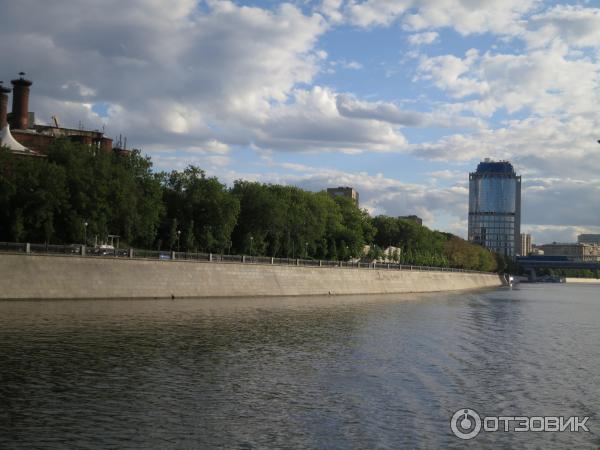 Прогулка на катере по Москве-реке (Россия, Москва) фото