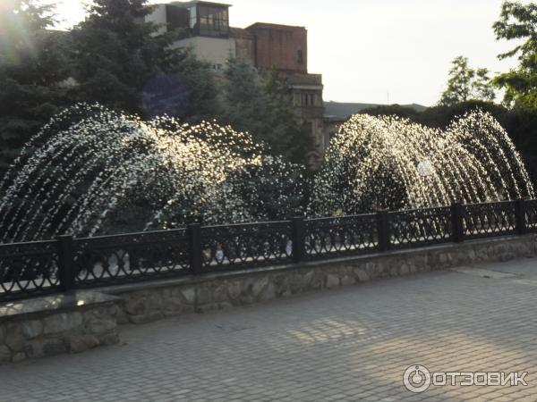 Покровский сквер (Украина, Харьков) фото