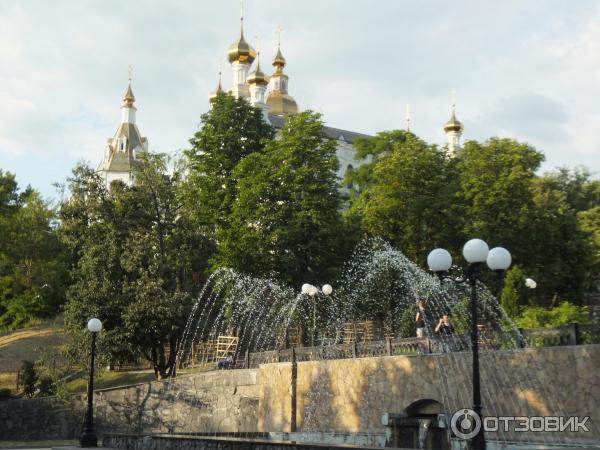 Покровский сквер (Украина, Харьков) фото