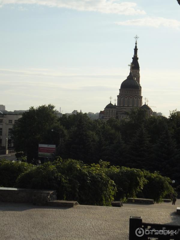 Покровский сквер (Украина, Харьков) фото