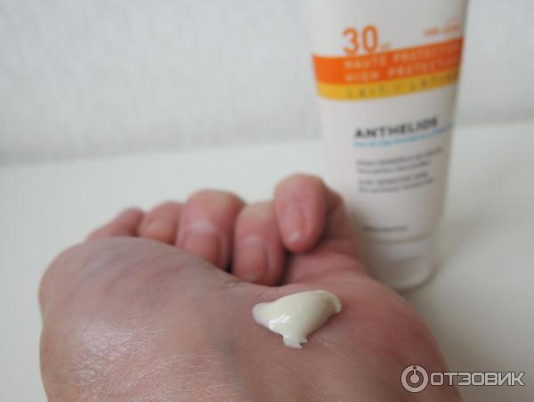 Тающий крем для лица La Roche-Posay Anthelios SPF 30 фото