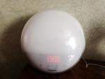 Световой будильник Philips HF3520 фото