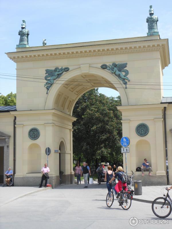 Старая Пинакотека Alte Pinakothek (Германия, Мюнхен) фото