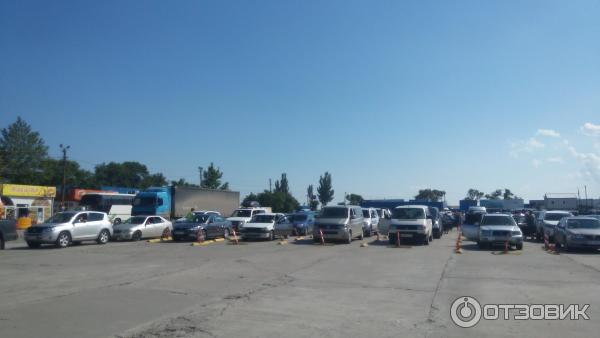 Паромная переправа порт Керчь (Украина) - порт Кавказ (Россия) фото