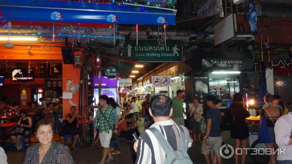 Улица Каосан Роад (Khaosan Road) (Тайланд, Бангкок) фото