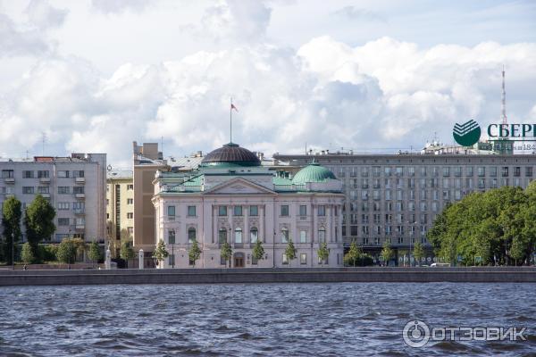 Экскурсия по рекам и каналам Невы (Россия, Санкт-Петербург) фото