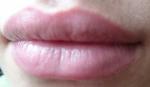 Бальзам-тинт для губ Tony Moly Petite Bunny Lip Gloss Bar Lipstick фото