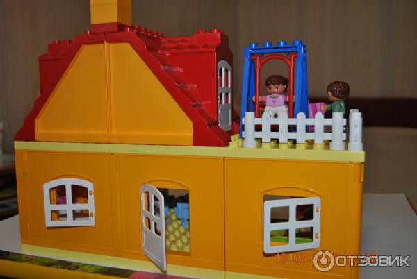 Конструктор Lego Duplo Кукольный домик фото