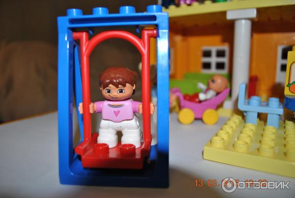 Конструктор Lego Duplo Кукольный домик фото