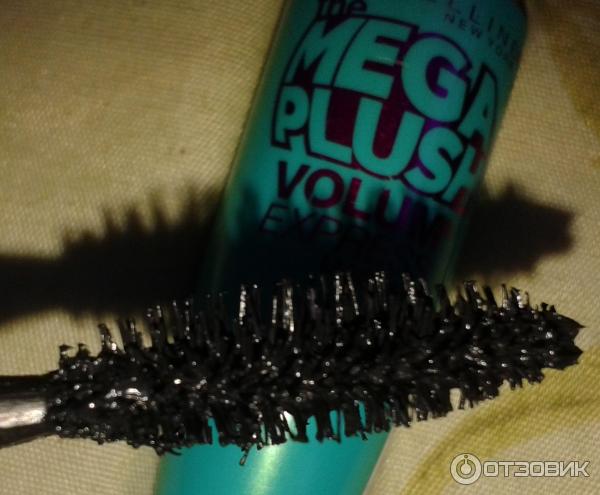 Тушь для ресниц Maybelline the Mega Plush Volum фото