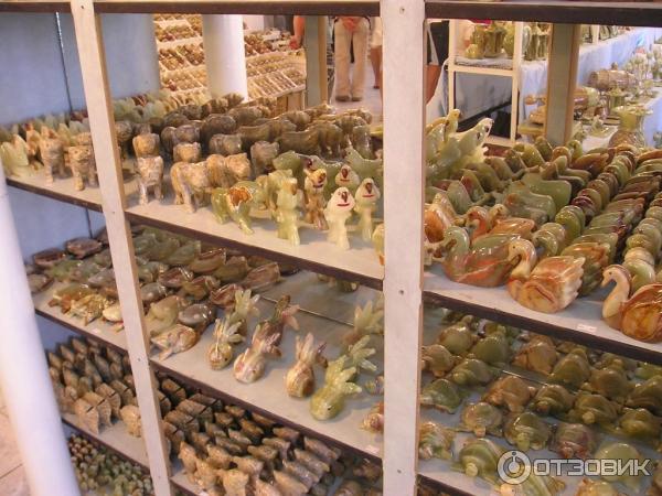 Экскурсия на фабрику по обработке оникса (Турция, Финике) фото