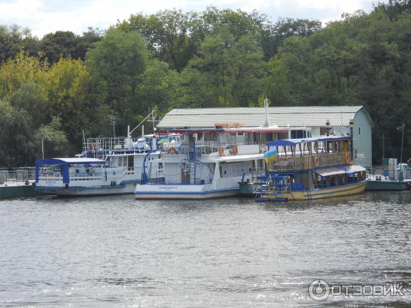 Водная прогулка по Днепру (Украина, Киев) фото