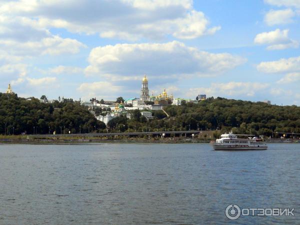 Водная прогулка по Днепру (Украина, Киев) фото