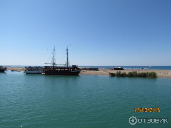 Морская экскурсия на пиратской яхте Барбосса (Турция, Анталья) фото